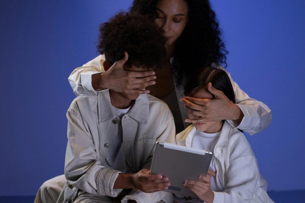 Parent protecting children from harmful online content